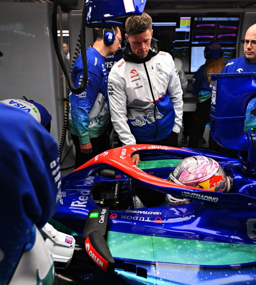 liam_lawson_f1_driver_united_states_las_vegas_november_21_23_redbull_10