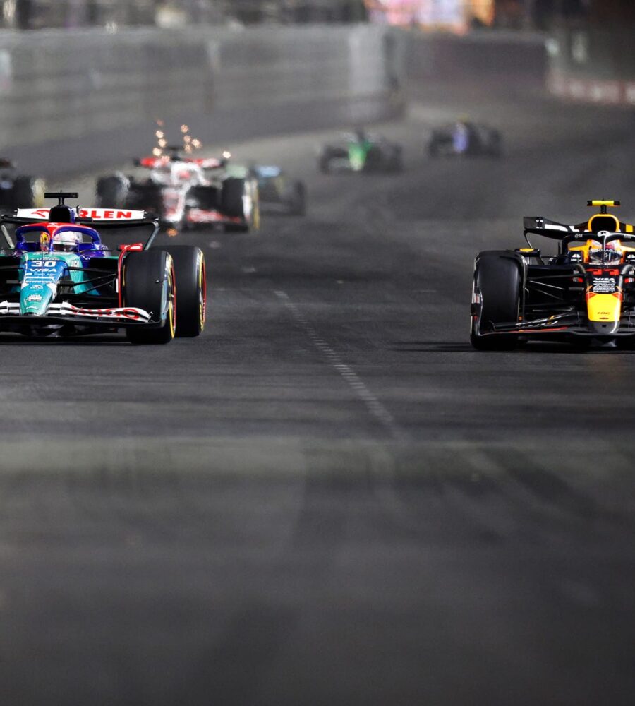 liam_lawson_f1_driver_united_states_las_vegas_november_21_23_redbull_19