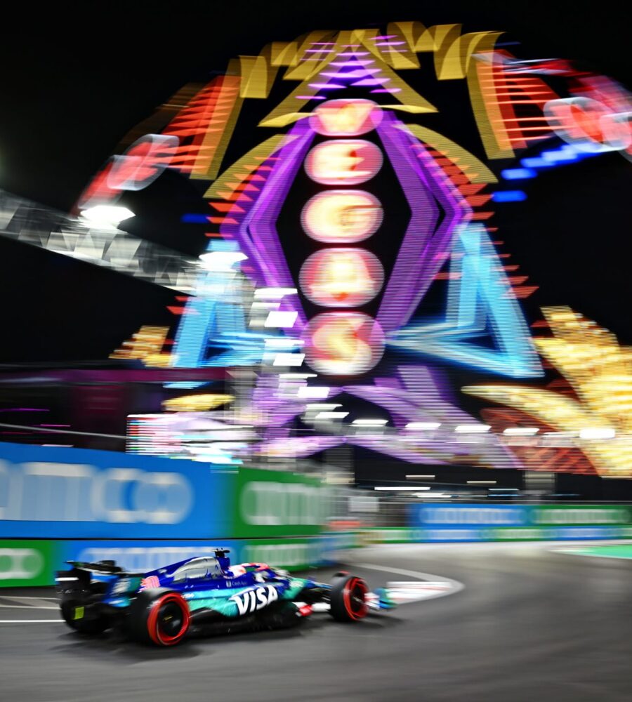 liam_lawson_f1_driver_united_states_las_vegas_november_21_23_redbull_7